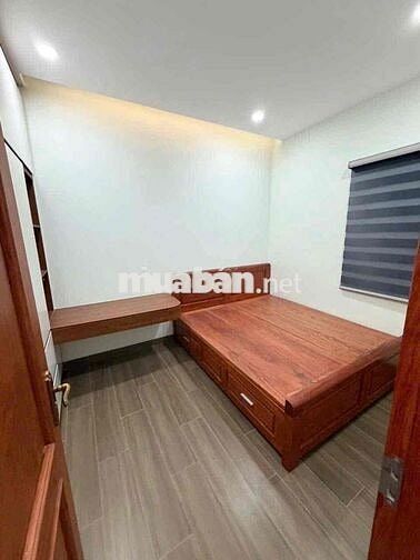 nhà 1 trệt 1 lầu 1 tum AN PHÚ,90m2 sân xe hơi,có nội thất