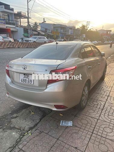 Toyota Vios 2017 E Vàng cát