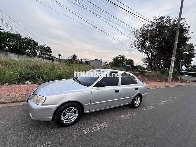 Hyundai Verna 2009 Số sàn Bạc