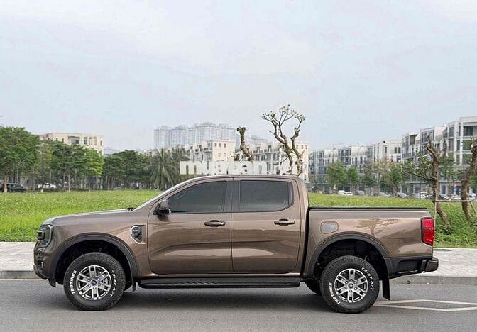 Ford Ranger XLS 4X4 2023 Nâu