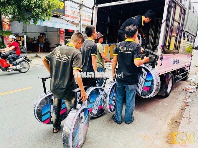 Tuyển Thợ Quảng Cáo hoặc Thợ Phụ