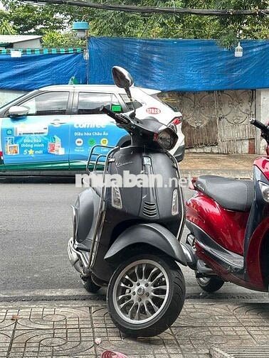 Piaggio Vespa Sprint Xám 426.5 km