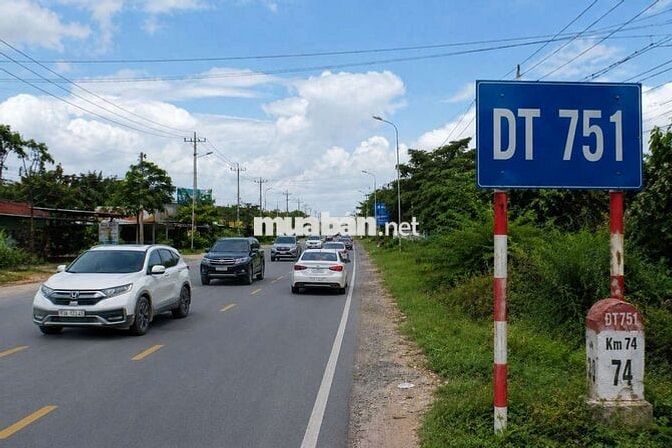 bán đất nền DT 751phường  Minh Hưng 