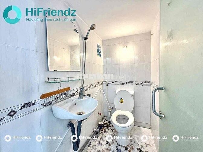 PHÒNG DUPLEX BAN CÔNG SIÊU THOÁNG NGAY KHU TÊN LỬA
