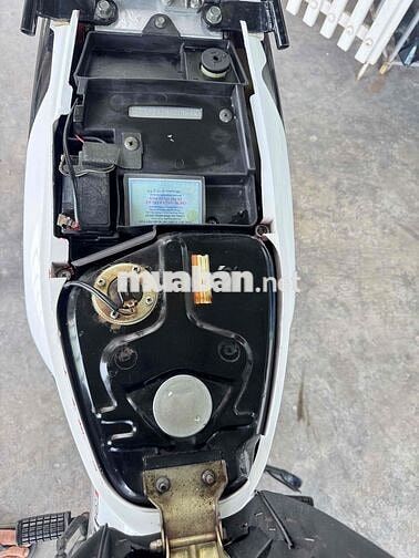 Suzuki RGV 120cc 6 số bán hoặc giao lưu