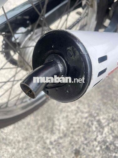 Suzuki Xipo 2000 42 đầu. TLHQ