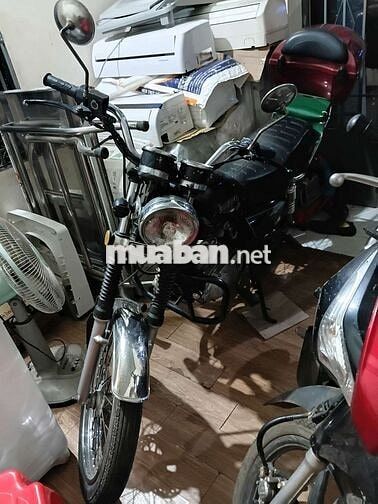 Suzuki GN 125 màu Đen