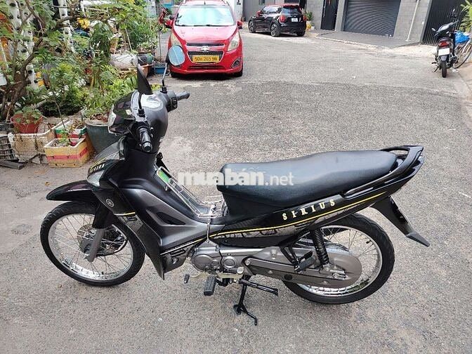 Yamaha Sirius màu Đen