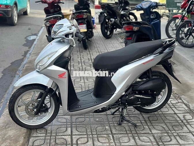 Honda Vision 2019 màu Bạc