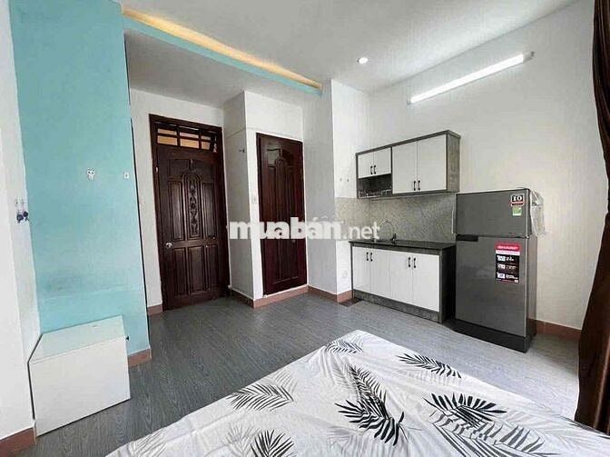 Phòng trọ 25m2, ban công thoáng mát, sát ĐH công nghiệp, bv175, cv GĐ