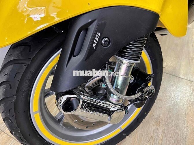 Vespa Primavera Disney Mickey Mouse 2025 Đồng Moto