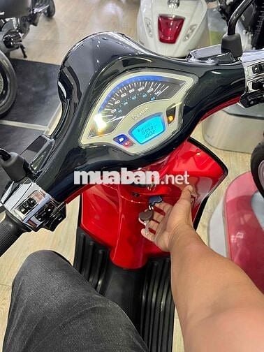 Vespa Primavera Disney Mickey Mouse 2025 Đồng Moto