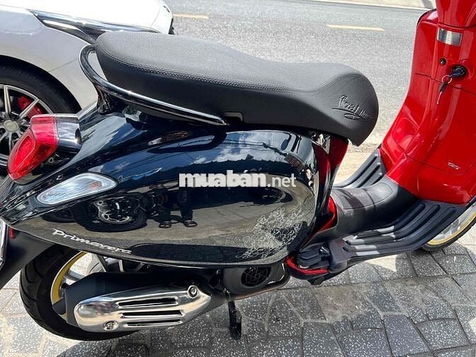 Vespa Primavera Disney Mickey Mouse 2025 Đồng Moto