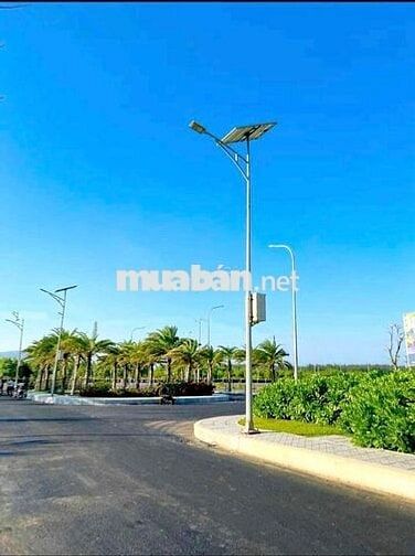 Cần tiền bán nhanh lô đất, 5x12m, SHR, xây dựng liền, gần chợ Bà Hom.