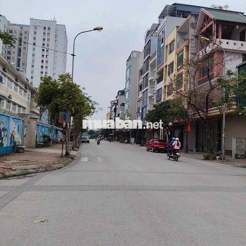Đất đấu giá Tái định cư Kiến Hưng 90m mt8.2m vỉa hè ô tô, KD,an sinh,đ