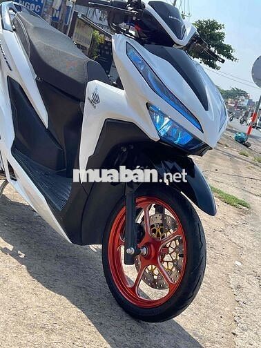 Honda Vario 150 Trắng đen Đã qua sử dụng