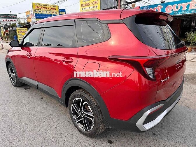 Kia Carens Đỏ 7 chỗ Số sàn