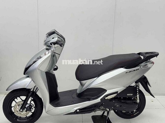Honda Lead 2018 Bạc