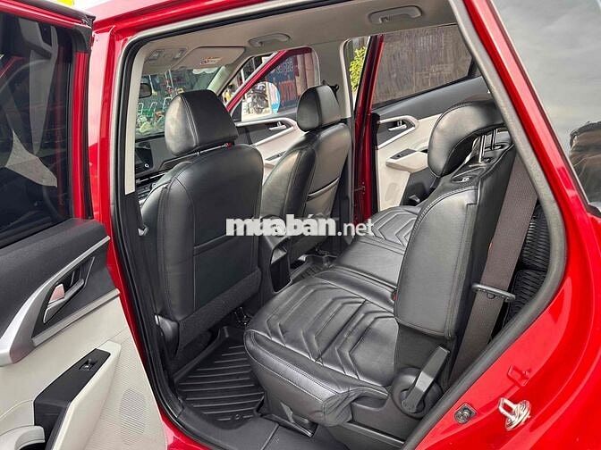 Kia Carens Đỏ 7 chỗ Số sàn