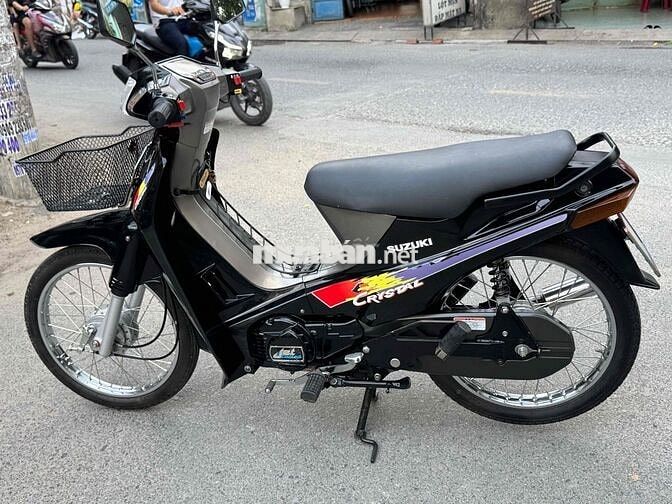 Suzuki Crystal Đen 2 thì