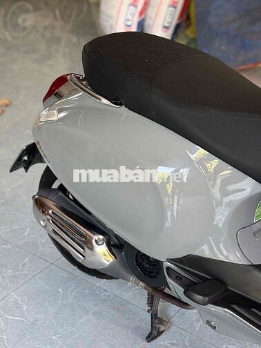 Piaggio Vespa 2024 Xám 8100 km