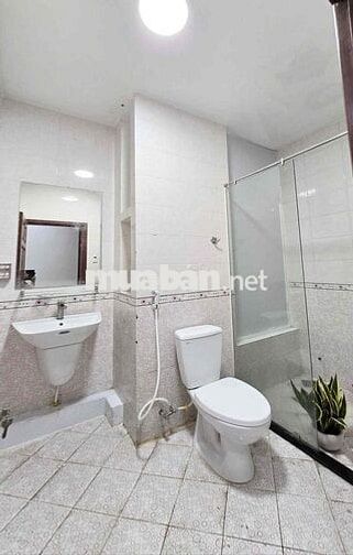 TRỐNG CĂN 1PN GẦN VÒNG XOAY DÂN CHỦ - FULL NỘI THẤT