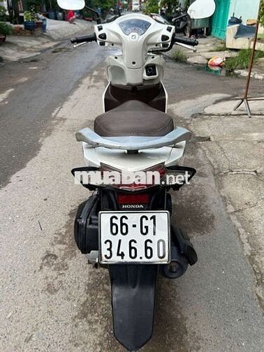 Honda Vision 2017 màu Trắng