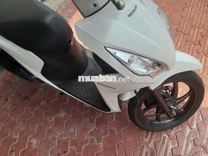 Honda Vision 2018 màu Trắng