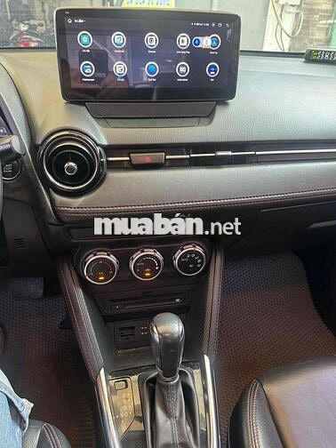 Mazda 2 Sport 2016 Hatchback Trắng odo 8v
