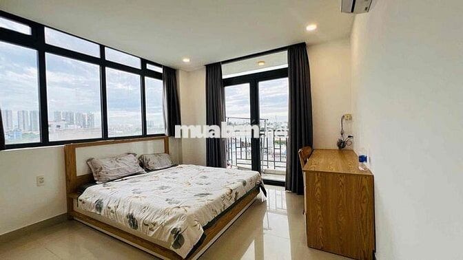 Cho thuê căn hộ ban công (40m2) - Thang máy hầm xe Dương Bá Trạc Q8