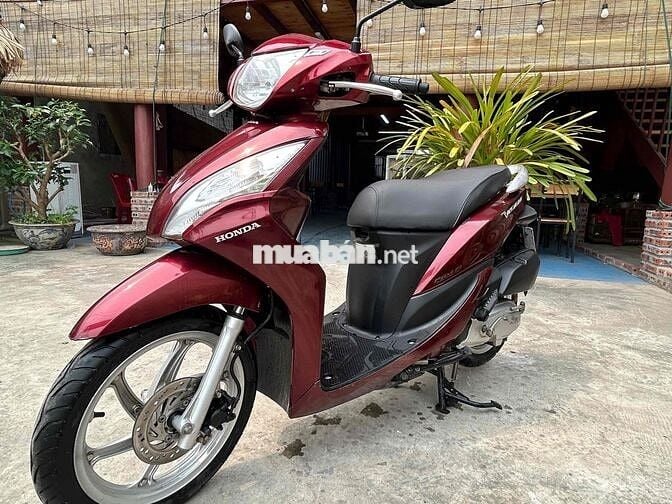 rất thích hợp cho chị em đi dạo phố . đi chợ