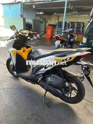 Honda Vario 2020 Trắng vàng