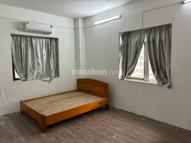 Cho thuê căn hộ chung cư khu Trung Hoà - Nhân Chính