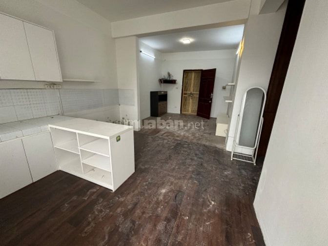 Cho thuê căn hộ chung cư khu Trung Hoà - Nhân Chính