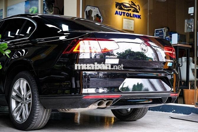 Volkswagen Passat 2017 Đen 48000 km