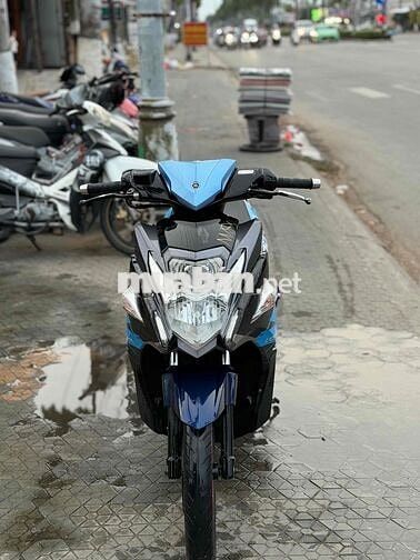 Yamaha Novo 6 FI 125cc Đen xanh