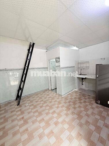 Phòng mặt tiền kd làng đại học Phước kiển