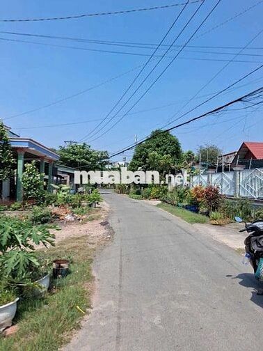 đất Chính Chủ 231m, Thổ 221m. hậu nở 10m, Xã phước Vĩnh an 