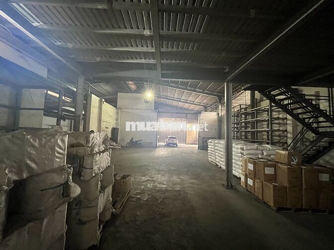 CHO THUÊ XƯỞNG 700M SỬ DỤNG 1000M ĐƯỜNG CÔNG GẦN QUỐC LỘ 1K