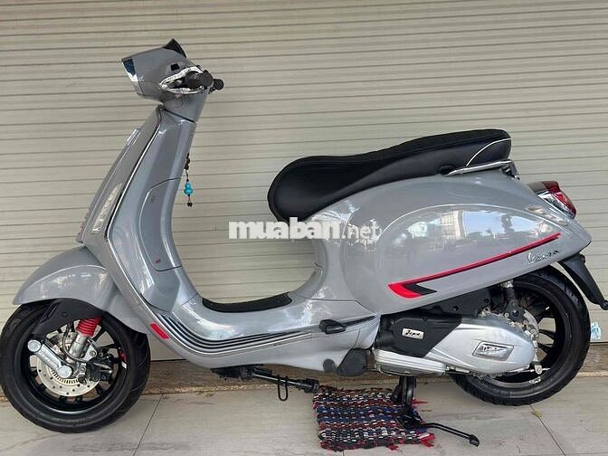 Piaggio Vespa Sprint iGet Xám xi măng