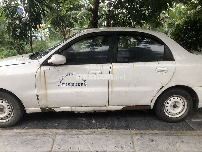 Daewoo Lanos màu Trắng