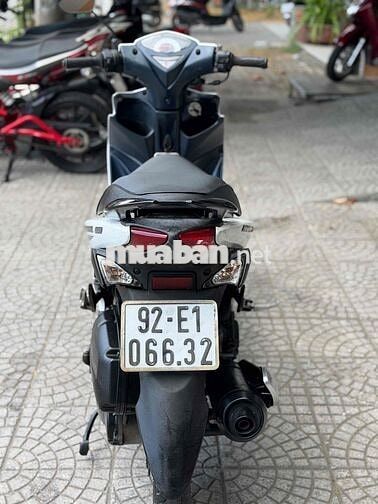 Suzuki Hayate FI 2012 Trắng