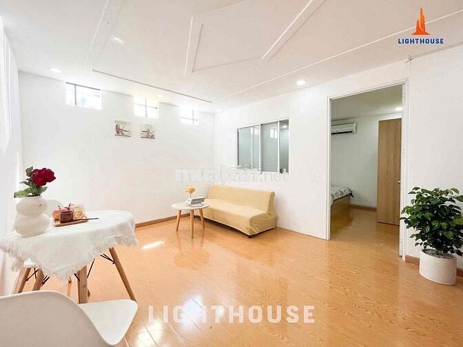 1 PHÒNG NGỦ RỘNG 40m2 FULL NÔỊ THẤT NẰM NGÀY LÊ VĂN SỸ - HOÀNG SA TRƯỜ
