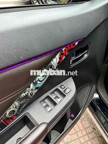 Mitsubishi Xpander Premium 2024 Đen