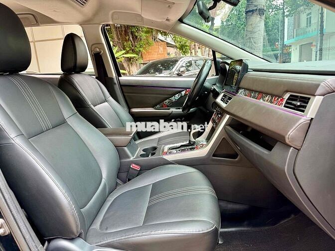 Mitsubishi Xpander Premium 2024 Đen