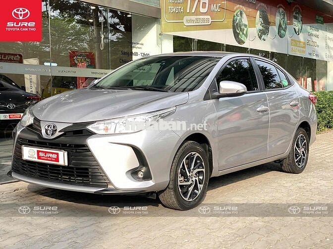 Toyota Vios E 2021 MT Bạc chính hãng