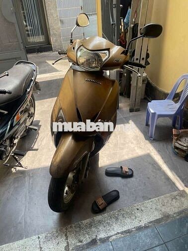 Honda Lead màu Nâu