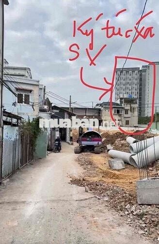 Nhà hẻm Tô Vĩnh Diện Đông Hoà gần làng Đại học QG