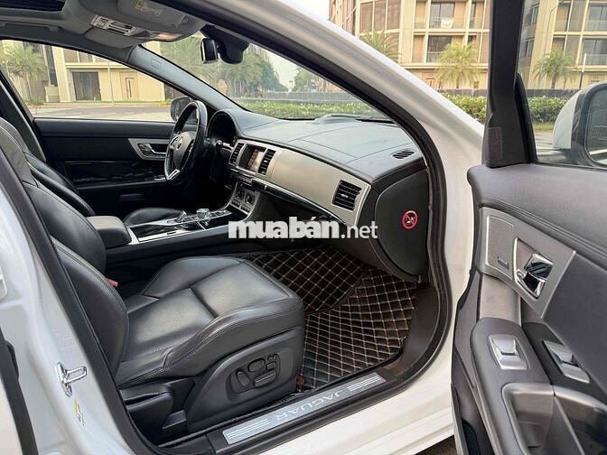 Jaguar XF 2.0 sx 2014 nhập Anh giữ quá kỹ, mới 90%