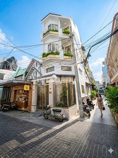 Bán nhà 2MT Phường Chợ Lớn Q5 dt: 4m x 8m 1 lầu giá 3 tỷ 9